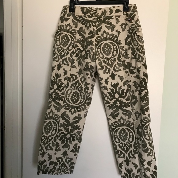 TOMMY HILFIGER WOMEN'S CAPRI PANTS - SIZE 6 - Picture 2 of 9